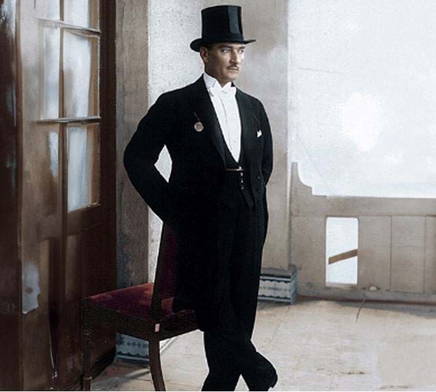 Atatürk Köşesi